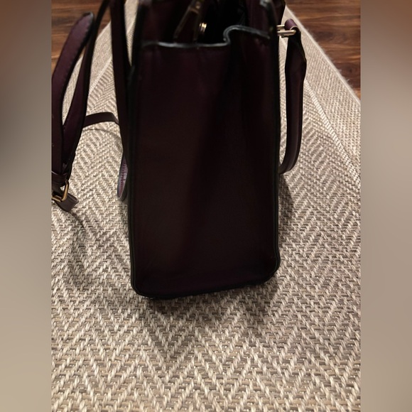 ALDO large handbag with multiple compartments - Picture 8 of 9